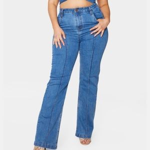 Cute high waist flare jeans from PYT